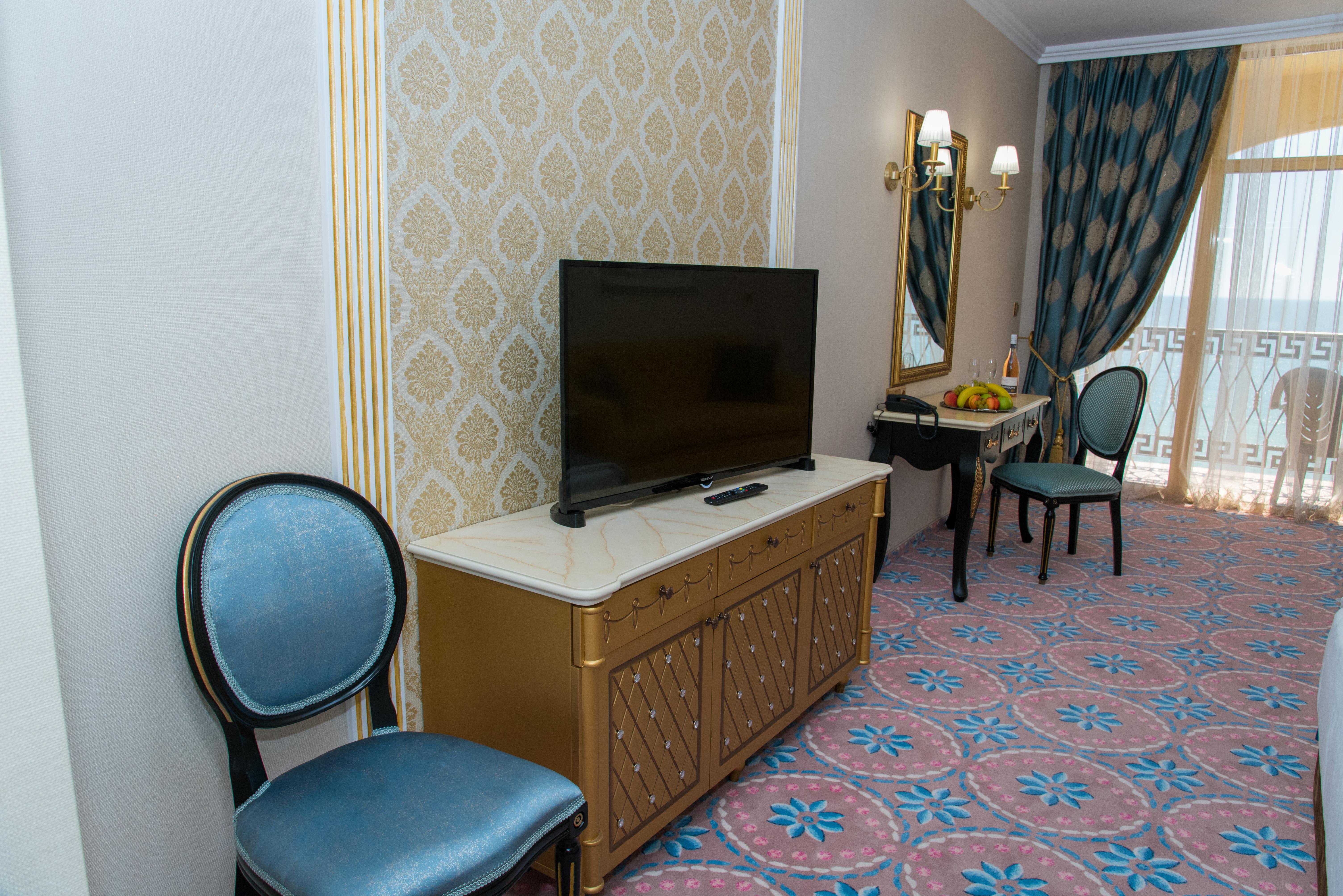 Imperial Palace Hotel 써니비치 외부 사진 A room at the hotel