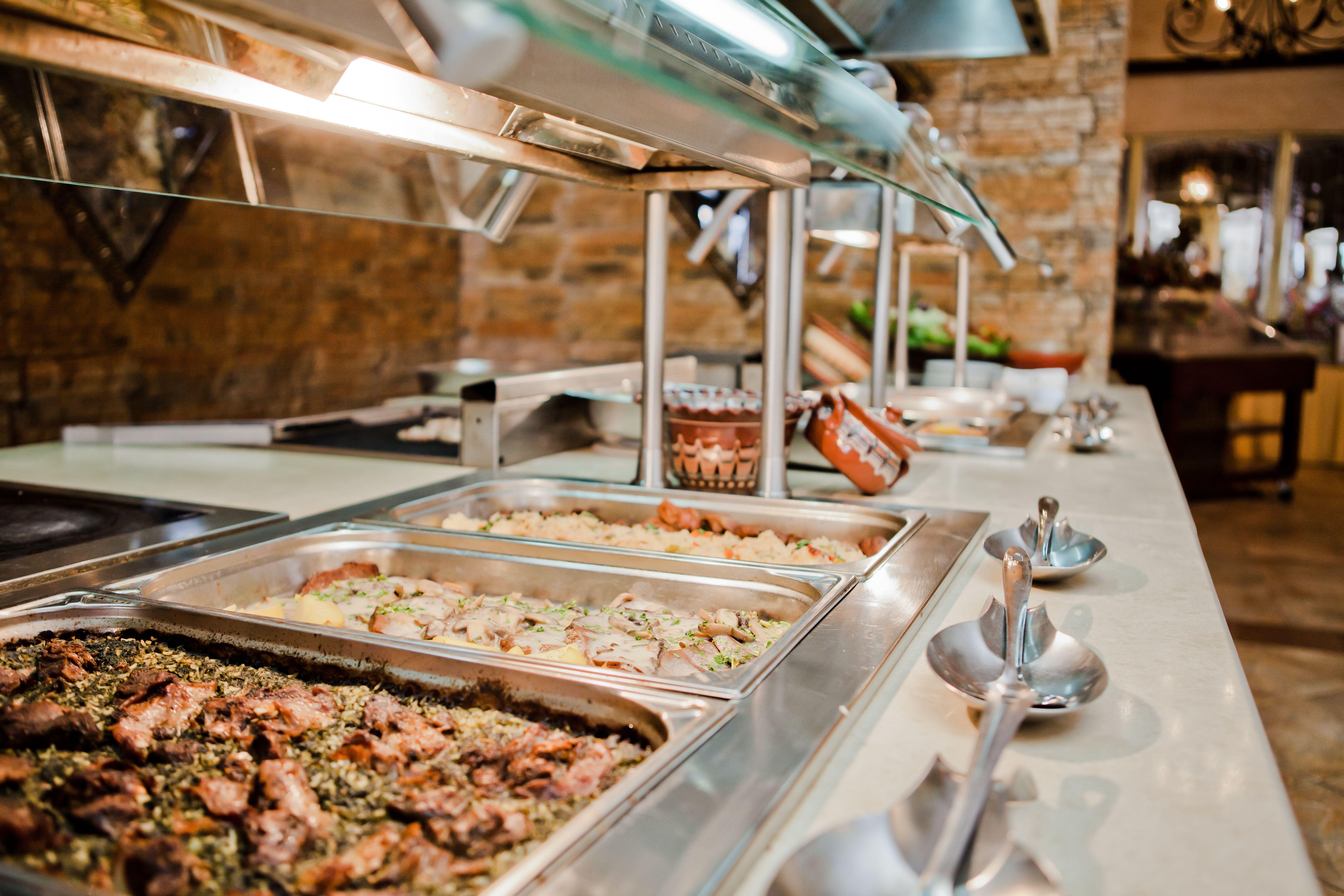 Imperial Palace Hotel 써니비치 외부 사진 A chafing dish
